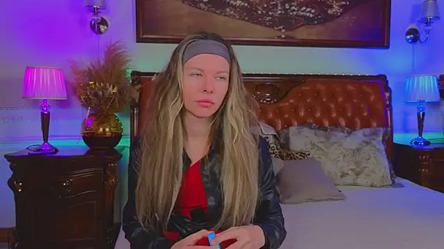 Real Tini online show from January 10, 2026, 6:26 am