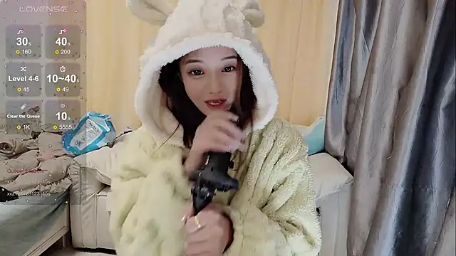 Ti amo UU online show from December 24, 2024, 11:00 pm