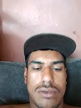 fernandes v online show from January 6, 2026, 3:27 pm