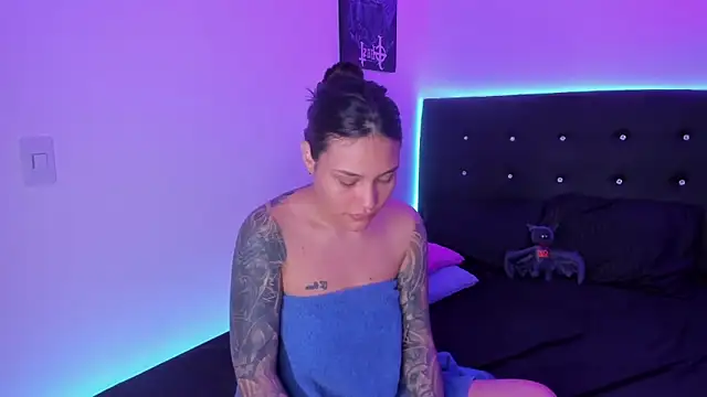 sweett dirty online show from May 23, 2026, 3:49 pm
