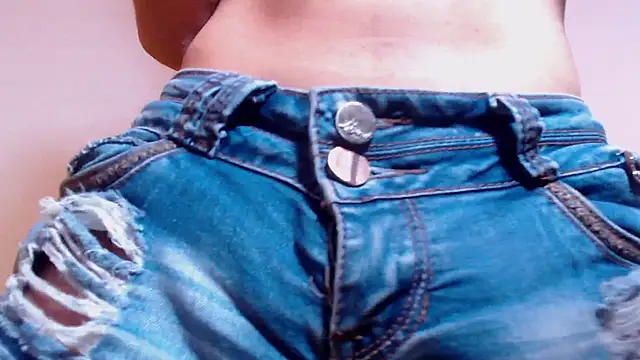 Aliice Doll online show from February 2, 2025, 9:56 pm