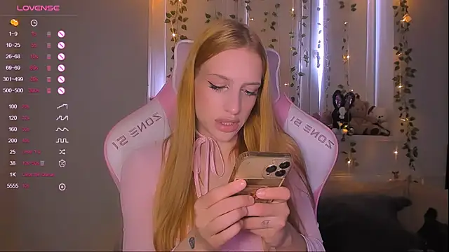 Anice  online show from February 20, 2026, 12:38 pm