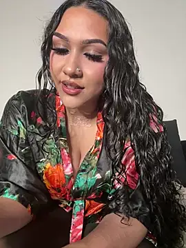 Lickplayofficial online show from April 22, 2026, 8:21 pm