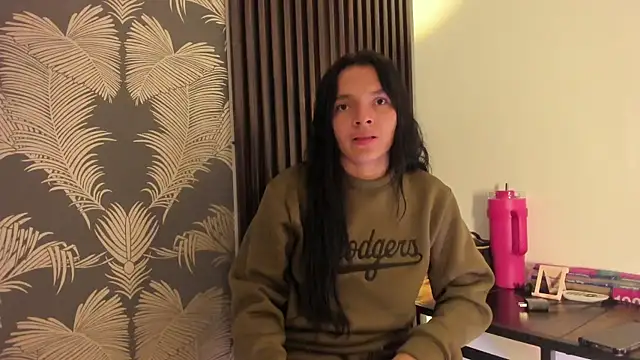  shantal smith online show from April 15, 2026, 1:34 am