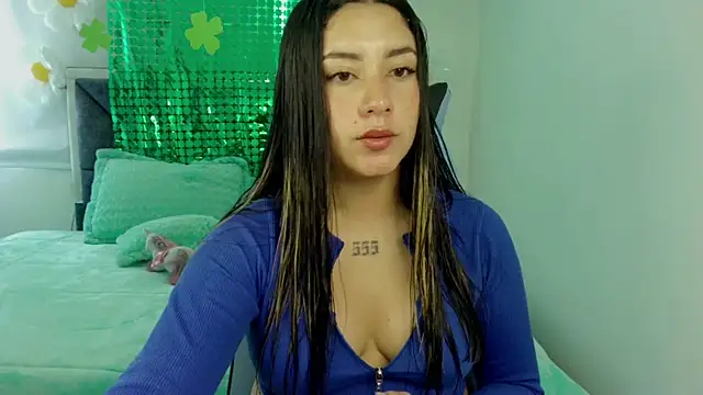 Lia 14  online show from March 18, 2025, 2:59 pm