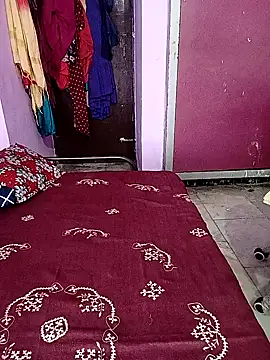 reemacouple007 online show from April 18, 2026, 7:58 pm