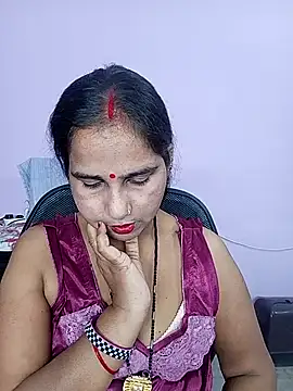 reemacouple007 online show from April 19, 2026, 8:13 am