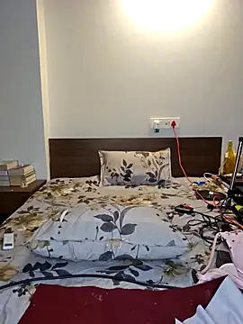 Snapshot of Blossam_07 chatting on March 23, 2025, 12:04 am Blossam 07 online show from March 23, 2025, 12:04 am