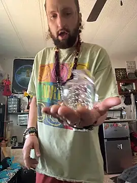 BobbyQ29 online show from February 25, 2026, 7:01 pm