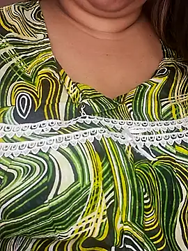 Snapshot of Ravina_patil1 chatting on February 8, 2025, 7:26 am Ravina patil1 online show from February 8, 2025, 7:26 am