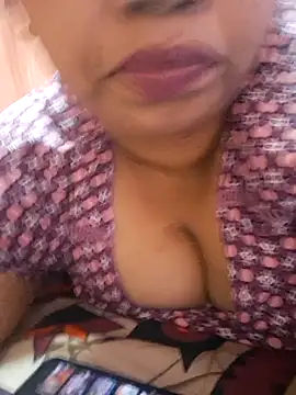 Snapshot of Ravina_patil1 chatting on September 24, 2025, 2:42 pm Ravina patil1 online show from September 24, 2025, 2:42 pm