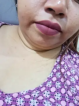 Snapshot of Ravina_patil1 chatting on April 27, 2026, 2:59 pm Ravina patil1 online show from April 27, 2026, 2:59 pm