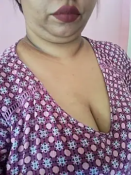 Snapshot of Ravina_patil1 chatting on April 30, 2026, 9:26 am Ravina patil1 online show from April 30, 2026, 9:26 am