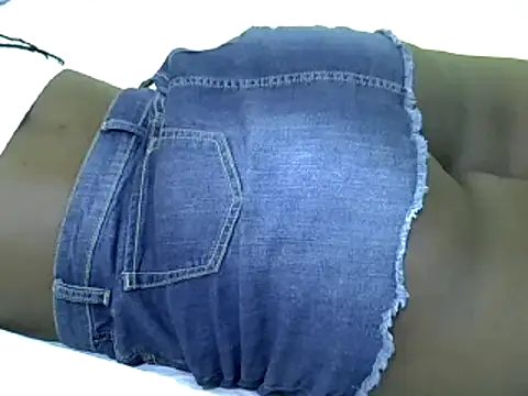 candililie online show from March 7, 2025, 3:18 pm