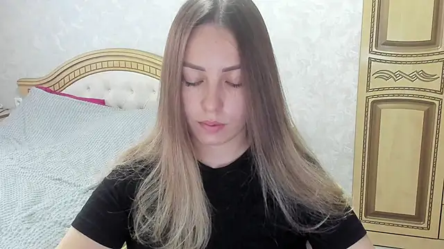 Snapshot of Mia_shy1 chatting on November 14, 2025, 7:07 am Mia shy1 online show from November 14, 2025, 7:07 am