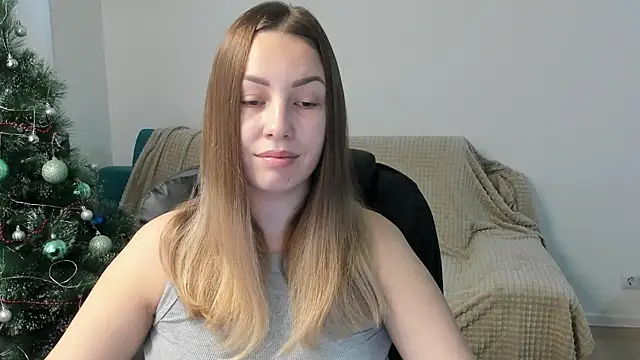 Snapshot of Mia_shy1 chatting on December 18, 2025, 7:03 am Mia shy1 online show from December 18, 2025, 7:03 am