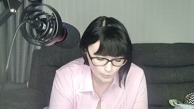 Snapshot of SquirtingIrishShannon chatting on January 22, 2025, 6:20 pm SquirtingIrishShannon online show from January 22, 2025, 6:20 pm