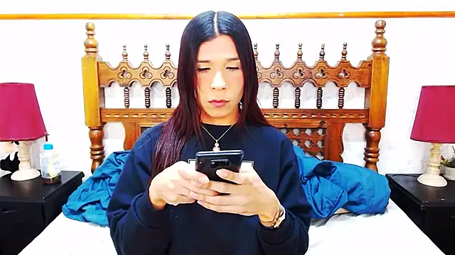 Snapshot of SaraSofia44 chatting on January 12, 2025, 5:24 am SaraSofia44 online show from January 12, 2025, 5:24 am