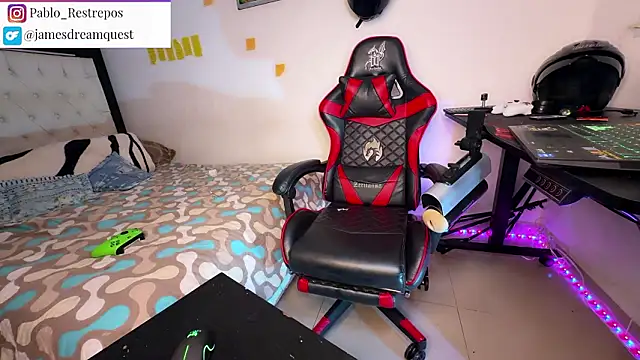 james dreams  online show from March 10, 2026, 3:11 am