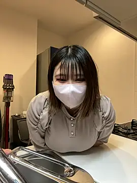 Snapshot of Megu_Melon chatting on February 25, 2026, 1:32 pm Megu Melon online show from February 25, 2026, 1:32 pm