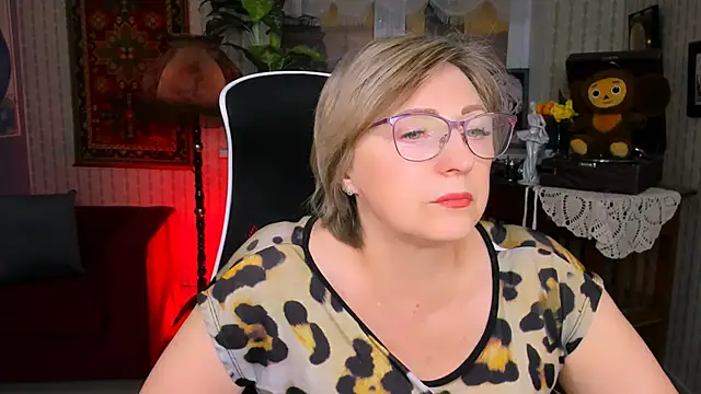 sugar vivien online show from January 4, 2025, 9:10 am