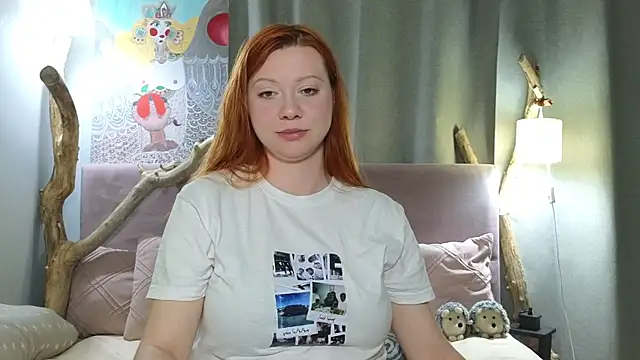 Snapshot of MileyMiller chatting on May 8, 2026, 3:06 pm MileyMiller online show from May 8, 2026, 3:06 pm