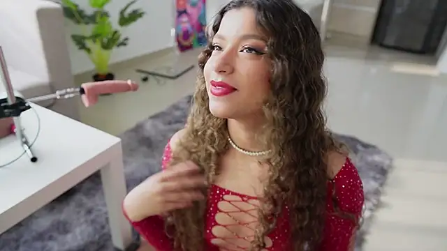 Melina-Smith online show from February 4, 2025, 9:41 pm