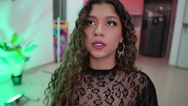 Melina-Smith online show from February 7, 2025, 1:47 am