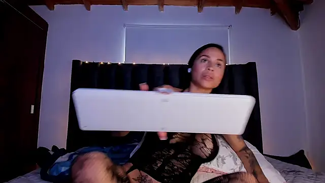 paulina soto online show from December 20, 2025, 8:27 pm