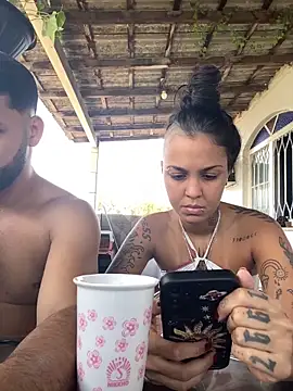 Snapshot of poliannaxx chatting on December 21, 2025, 3:08 pm poliannaxx online show from December 21, 2025, 3:08 pm