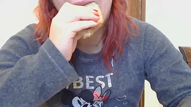 xxcatwomanxx online show from February 24, 2025, 12:05 pm