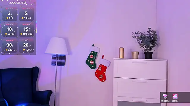 Snapshot of Lil_Amelie chatting on January 10, 2026, 6:59 am Lil Amelie online show from January 10, 2026, 6:59 am