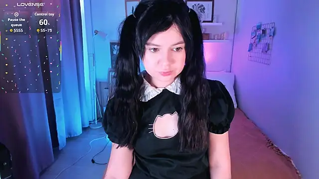 Snapshot of Lil_Amelie chatting on July 14, 2026, 8:08 am Lil Amelie online show from July 14, 2026, 8:08 am