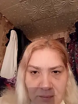 Minna Jeannie online show from November 25, 2025, 3:06 am