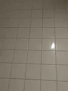 Snapshot of wedge75 chatting on December 21, 2024, 7:56 am wedge75 online show from December 21, 2024, 7:56 am