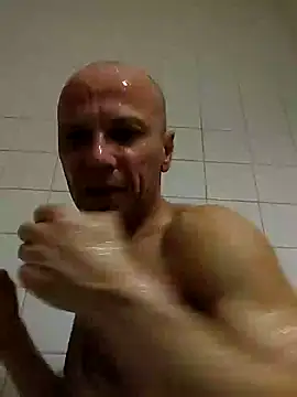 Snapshot of wedge75 chatting on December 27, 2024, 9:54 pm wedge75 online show from December 27, 2024, 9:54 pm