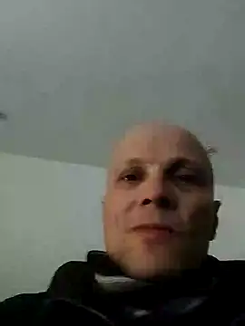 Snapshot of wedge75 chatting on January 25, 2025, 1:08 pm wedge75 online show from January 25, 2025, 1:08 pm