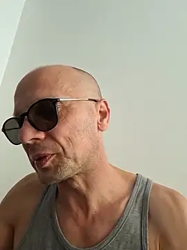 wedge75 online show from June 17, 2026, 2:29 pm