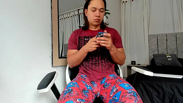 Valerioe online show from November 5, 2025, 12:49 pm