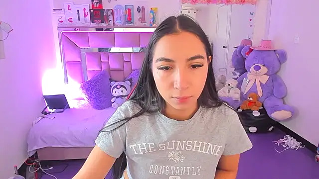 AriadnaCappelletty online show from February 17, 2026, 4:13 pm