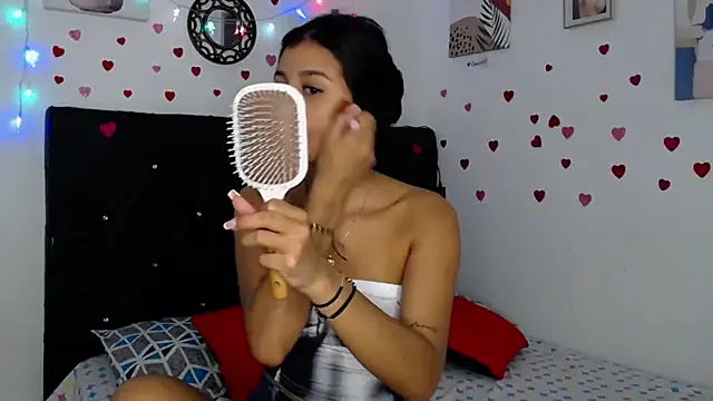 floweer  online show from March 1, 2025, 1:51 pm