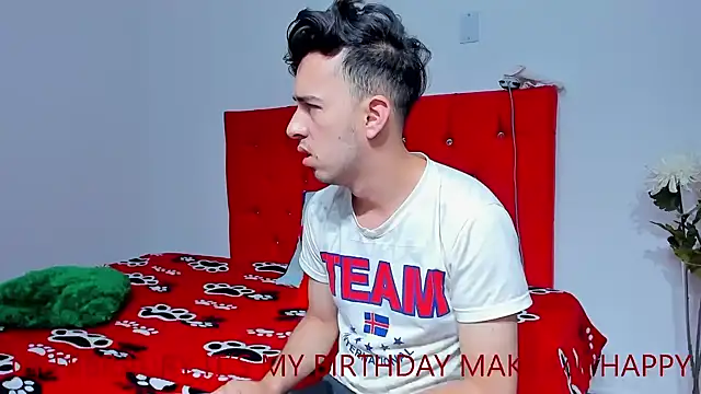 big-dicktop23 online show from January 30, 2025, 8:31 pm