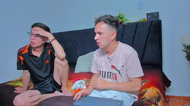 big-dicktop23 online show from September 16, 2025, 3:07 am