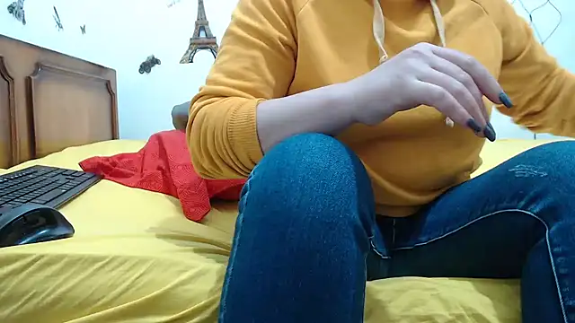 hotmilf4uxxx online show from December 11, 2024, 11:41 am