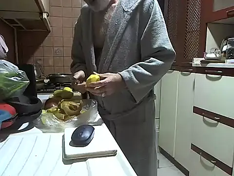 zormen355 online show from December 21, 2025, 5:53 pm