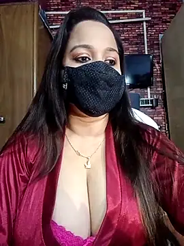 albelasummi702 online show from February 17, 2025, 1:42 pm