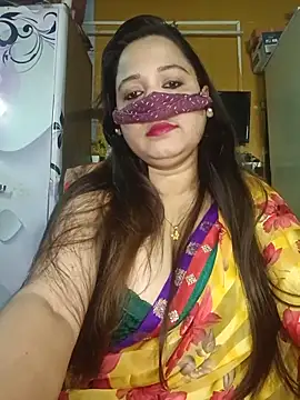 Snapshot of albelasummi702 chatting on June 10, 2026, 12:44 am albelasummi702 online show from June 10, 2026, 12:44 am