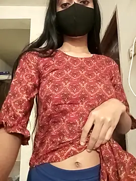 Snapshot of Raya-Moni chatting on November 22, 2025, 3:00 pm Raya-Moni online show from November 22, 2025, 3:00 pm