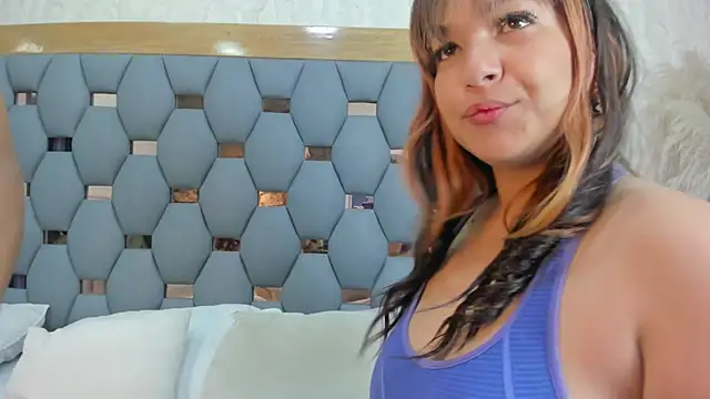 Snapshot of yayi_derek chatting on November 20, 2025, 11:54 am yayi derek online show from November 20, 2025, 11:54 am