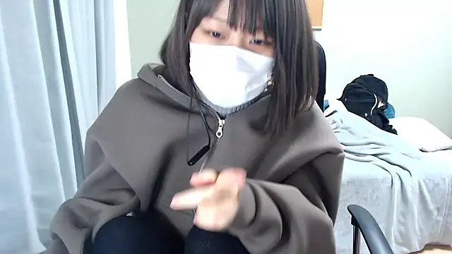 izumi  123 online show from December 10, 2024, 12:49 pm